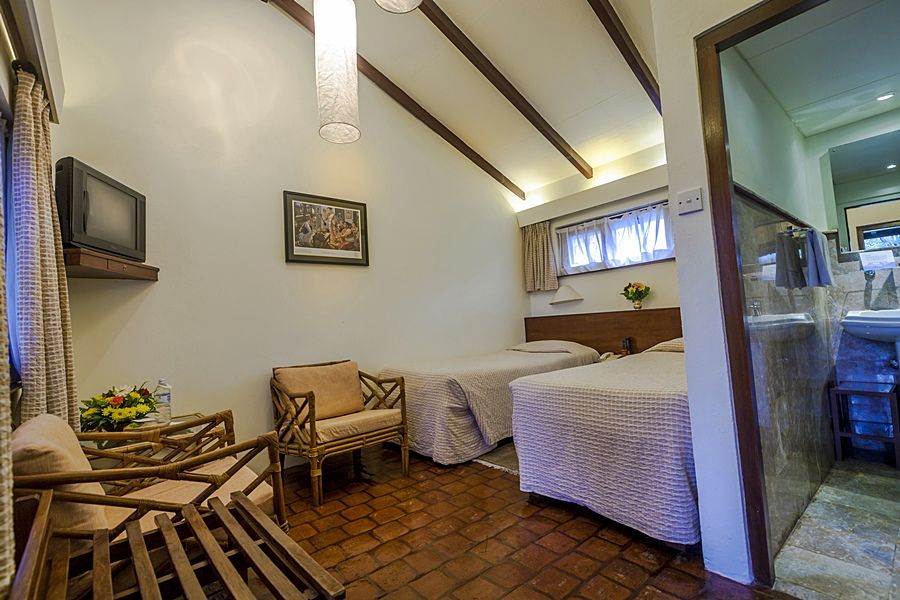 Summit Hotel Lalitpur Екстериор снимка